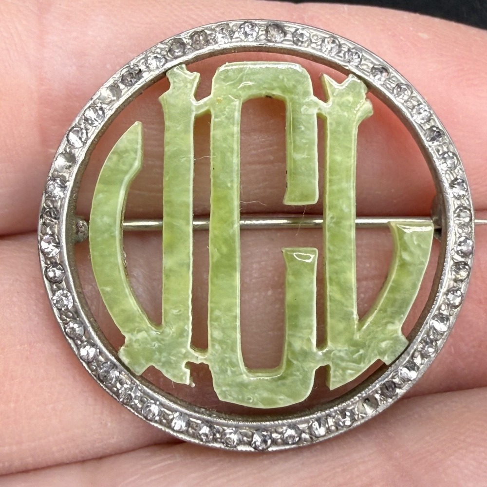 Vintage Estate Monogram Brooch Green Rhinestone Silver Tone Round Pin 1.25in